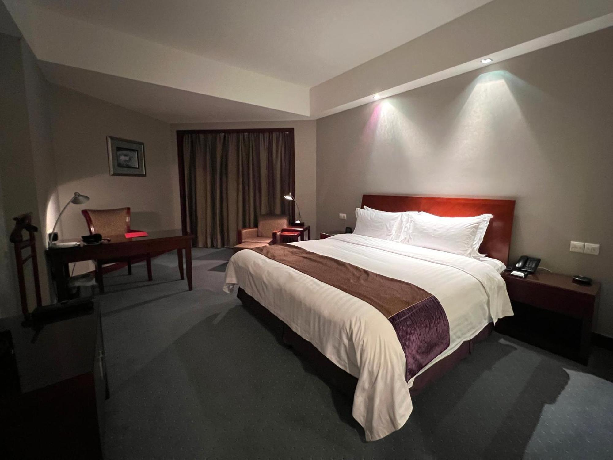 Baolong Hotel Şanghay Dış mekan fotoğraf