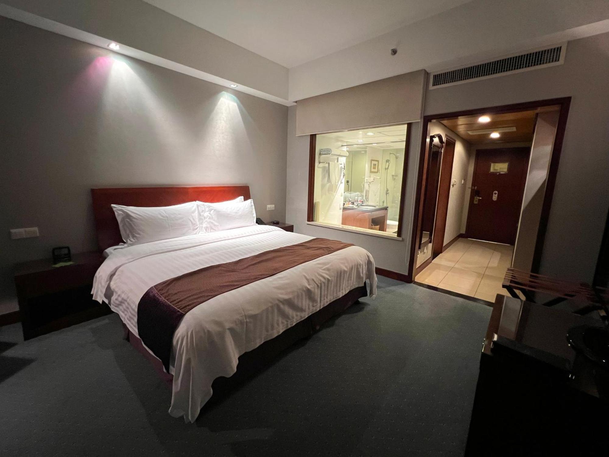 Baolong Hotel Şanghay Dış mekan fotoğraf