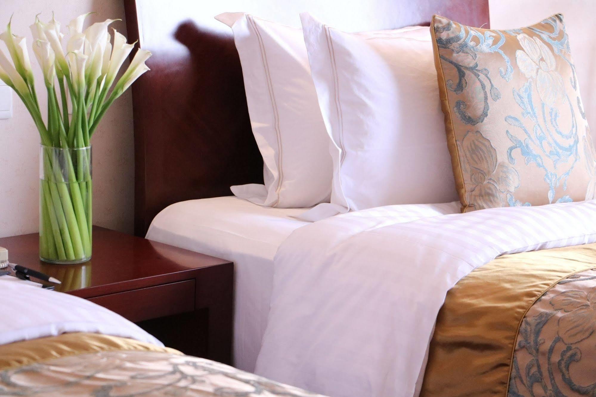Baolong Hotel Şanghay Dış mekan fotoğraf