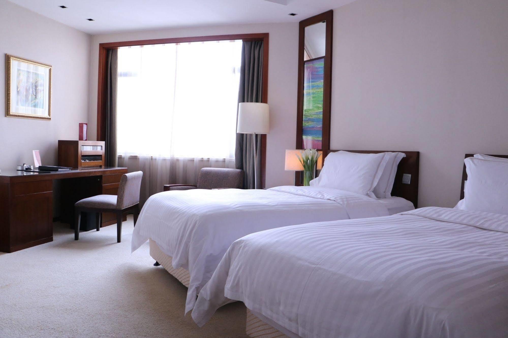 Baolong Hotel Şanghay Dış mekan fotoğraf