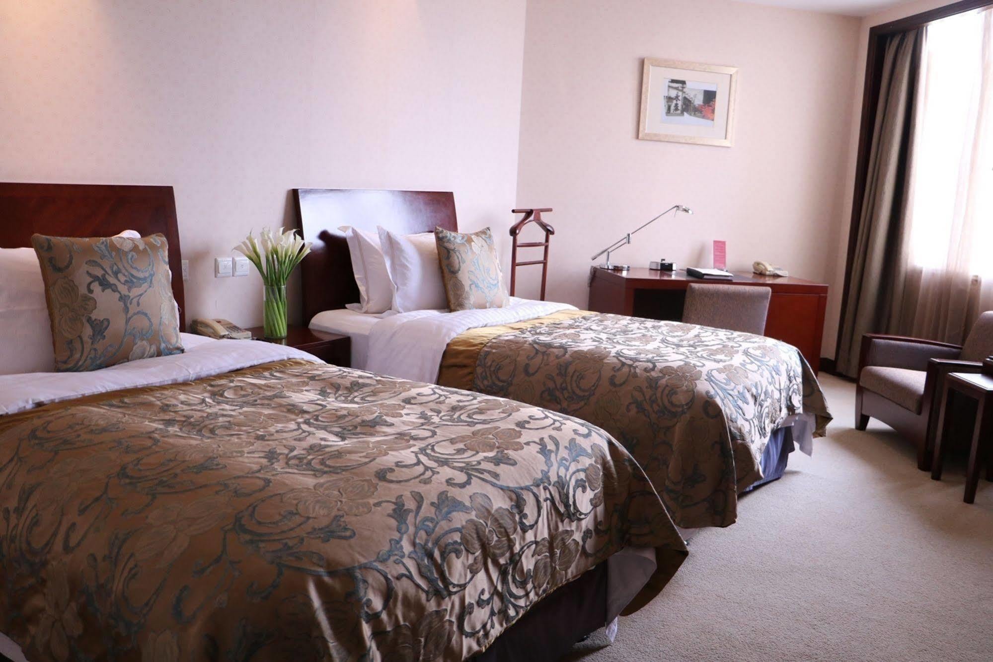 Baolong Hotel Şanghay Dış mekan fotoğraf